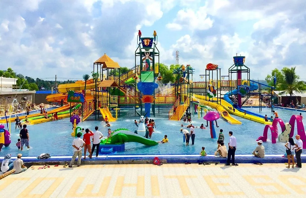 סיהאנוקוויל White Sand Palace Hotel